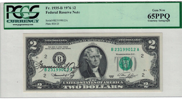 1976 $2 TWO DOLLAR FEDERAL RESERVE NOTE SIGNED BY THE TREASURE OF UNITED STATES